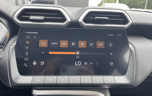 mg-motor-zs-1-5-hybrid-197ch-luxury - 74848575