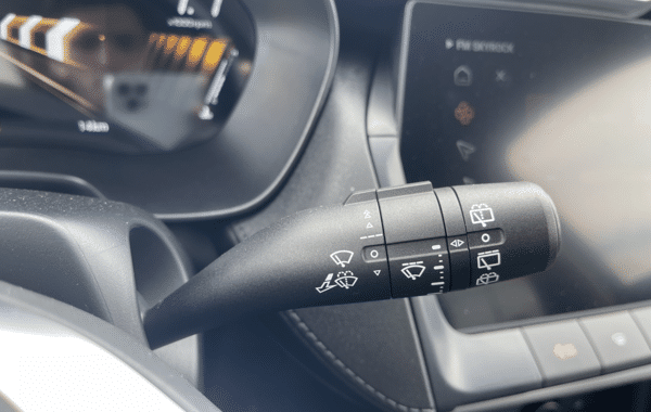 mg-motor-zs-1-5-hybrid-197ch-luxury - 74848575