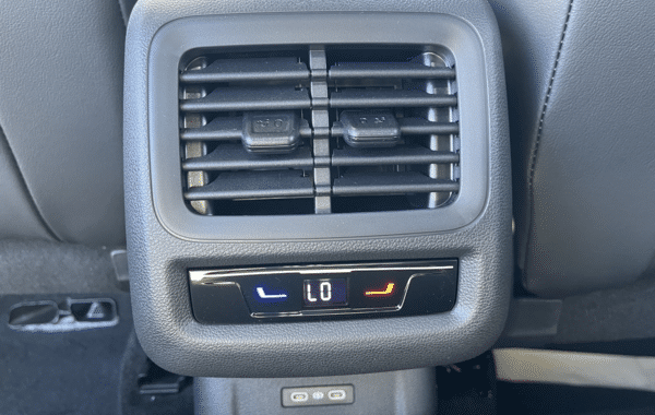 volkswagen-t-roc-1-5-etsi-150ch-r-line-dsg7 - 74978575