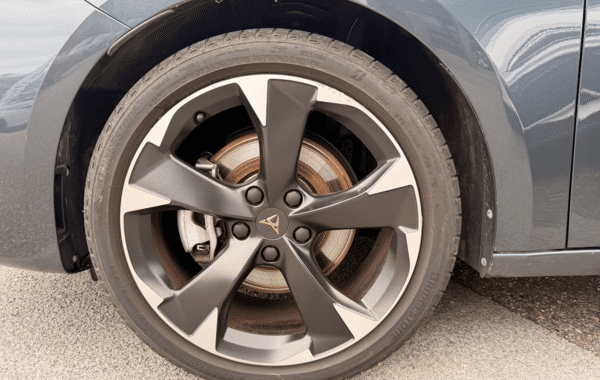 cupra-leon-2-0-tdi-150ch-v-dsg7 - 75188575