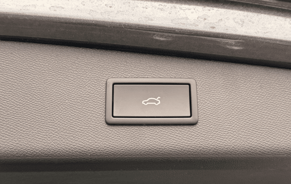 cupra-leon-2-0-tdi-150ch-v-dsg7 - 75188575
