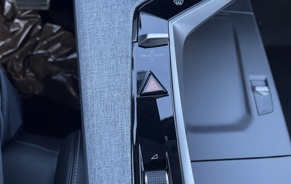 peugeot-3008-1-2-hybrid-145ch-gt-e-dcs6 - 75868575