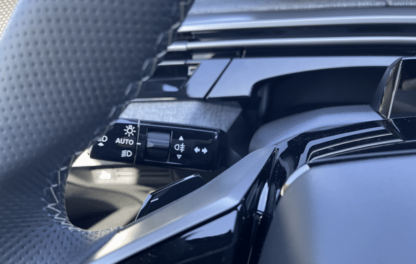 peugeot-3008-1-2-hybrid-145ch-gt-e-dcs6 - 75868575