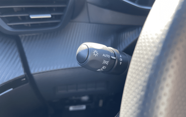 peugeot-2008-1-2-hybrid-145ch-gt-e-dcs6 - 75878575