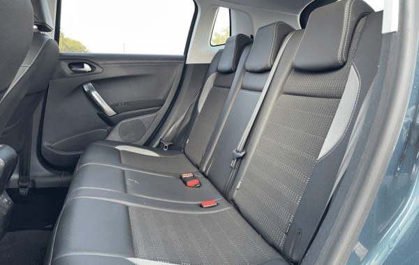 peugeot-2008-1-6-bluehdi-120ch-allure-s-s - 76058575