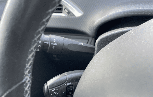peugeot-2008-1-6-bluehdi-120ch-allure-s-s - 76058575