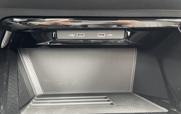 volkswagen-golf-viii-2-0-tdi-150ch-r-line-dsg7 - 76728575