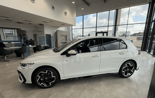 volkswagen-golf-viii-2-0-tdi-150ch-r-line-dsg7 - 76738575