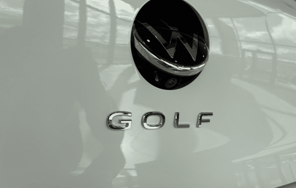 volkswagen-golf-viii-2-0-tdi-150ch-r-line-dsg7 - 76738575