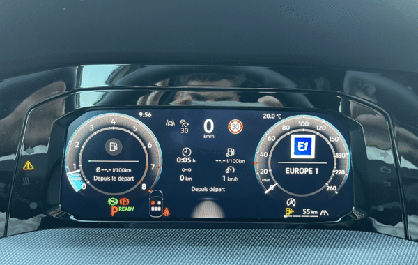 volkswagen-golf-viii-2-0-tdi-150ch-r-line-dsg7 - 76748575