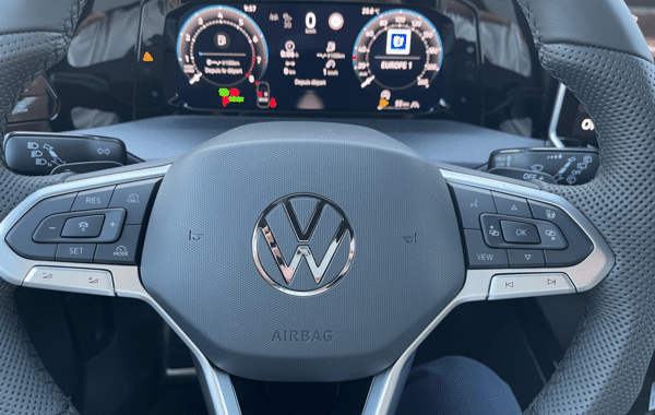 volkswagen-golf-viii-2-0-tdi-150ch-r-line-dsg7 - 76748575