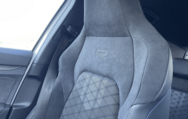 volkswagen-golf-viii-2-0-tdi-150ch-r-line-dsg7 - 76748575