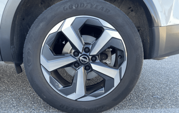 nissan-qashqai-1-3-mild-hybrid-158ch-n-connecta-xtronic - 76988575