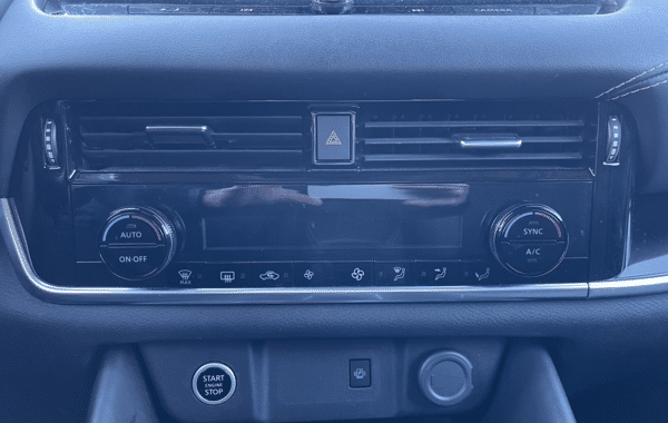 nissan-qashqai-1-3-mild-hybrid-158ch-n-connecta-xtronic - 76988575