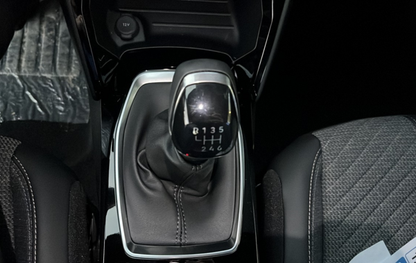 peugeot-2008-1-2-puretech-100ch-s-s-allure - 111654686