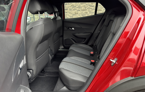 peugeot-2008-1-2-puretech-100ch-s-s-allure - 111714686