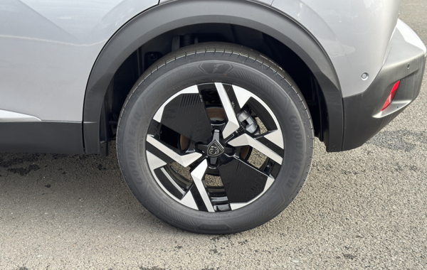 peugeot-2008-1-2-puretech-130ch-s-s-gt-eat8 - 128484686