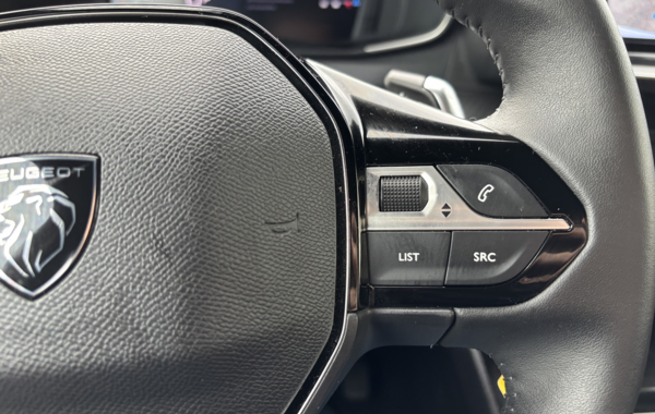 peugeot-2008-1-2-puretech-130ch-s-s-allure-eat8 - 129984686