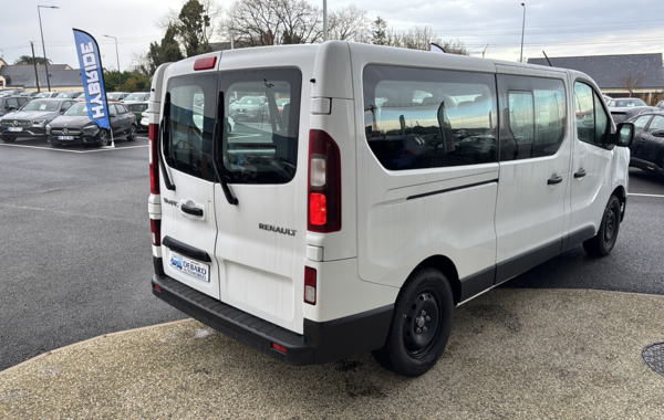 renault-trafic-iii-combi-l1-2-0-blue-dci-150ch-s-s-zen-8-places-e6e - 133564686