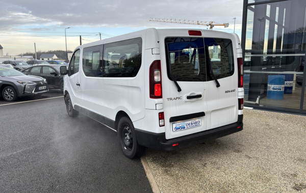 renault-trafic-iii-combi-l1-2-0-blue-dci-150ch-s-s-zen-8-places-e6e - 133564686
