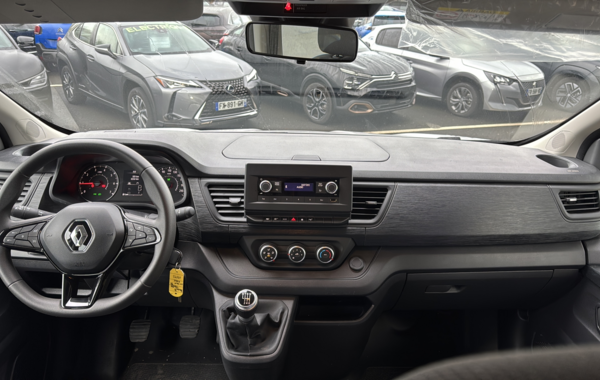 renault-trafic-iii-combi-l1-2-0-blue-dci-150ch-s-s-zen-8-places-e6e - 133564686