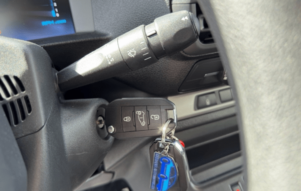 citroen-jumpy-fg-xl-2-0-bluehdi-180ch-s-s-eat8 - 133684686