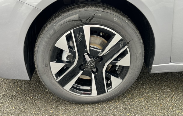 peugeot-208-1-2-puretech-100ch-s-s-allure - 133764686