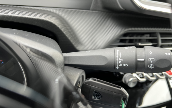 peugeot-208-1-2-puretech-100ch-s-s-allure - 133764686