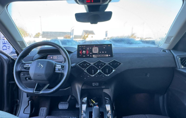 ds-ds-3-1-5-bluehdi-130ch-performance-line-automatique - 136054686