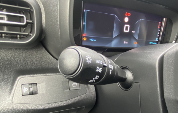 citroen-berlingo-taille-m-1-5-bluehdi-100ch-s-s-plus-5-places - 136644686