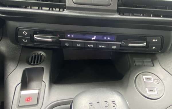 citroen-berlingo-taille-m-1-5-bluehdi-100ch-s-s-plus-5-places - 136644686