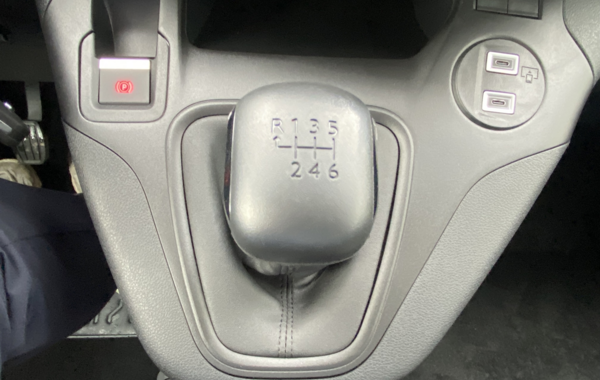 citroen-berlingo-taille-m-1-5-bluehdi-100ch-s-s-plus-5-places - 136644686