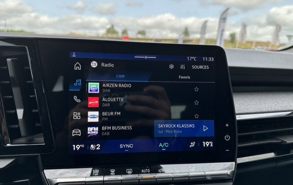renault-austral-1-3-tce-mild-hybrid-160ch-evolution-auto-24 - 139034686