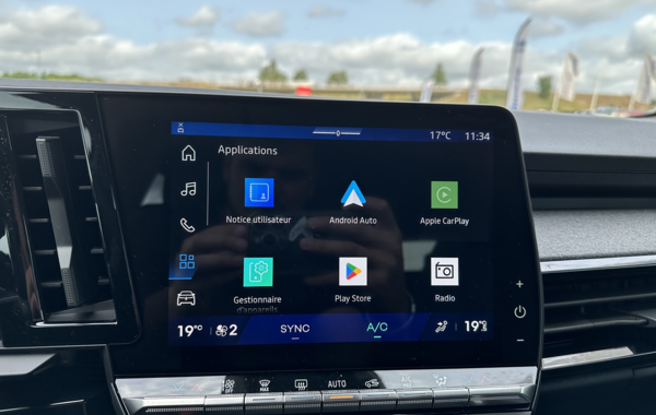 renault-austral-1-3-tce-mild-hybrid-160ch-evolution-auto-24 - 139034686