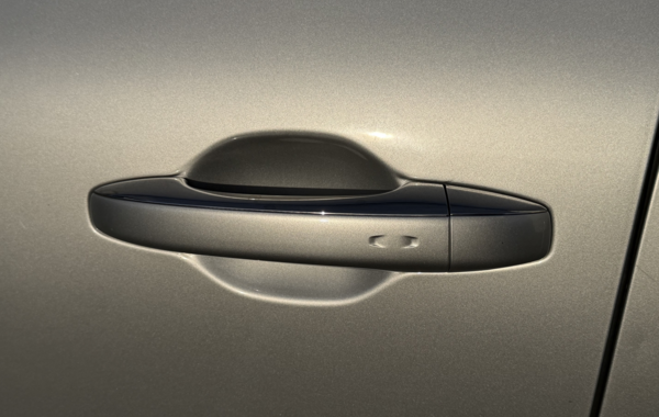 renault-grand-scenic-iv-1-5-dci-110ch-hybrid-assist-business-7-places - 139764686