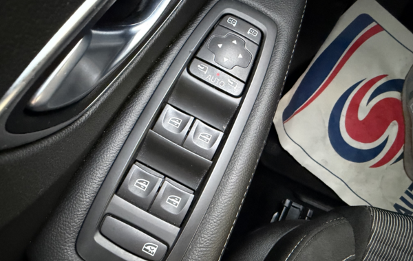 renault-grand-scenic-iv-1-5-dci-110ch-hybrid-assist-business-7-places - 139764686