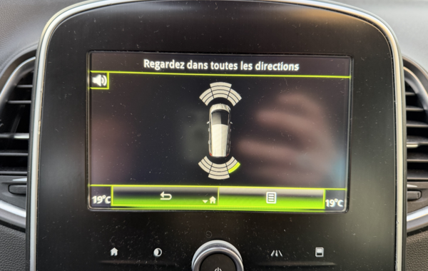 renault-grand-scenic-iv-1-5-dci-110ch-hybrid-assist-business-7-places - 139764686