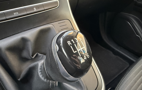 renault-grand-scenic-iv-1-5-dci-110ch-hybrid-assist-business-7-places - 139764686