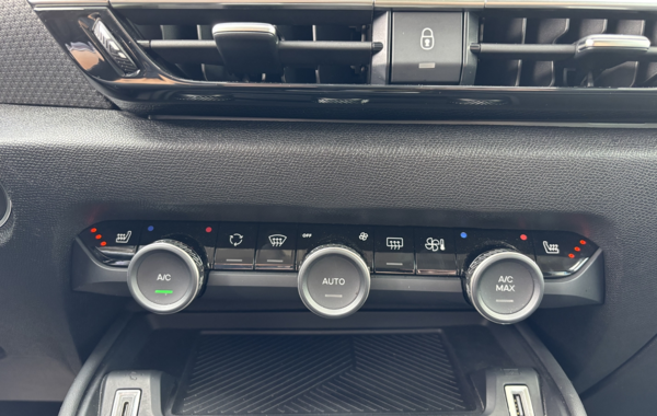 citroen-c4-bluehdi-130ch-s-s-shine-eat8 - 140374686