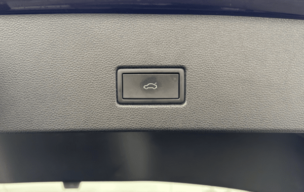 volkswagen-t-roc-2-0-tdi-150ch-r-line-dsg7 - 141704686