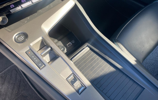 peugeot-308-1-2-puretech-130ch-s-s-allure-pack-eat8 - 143244686