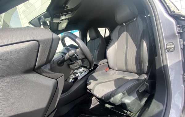 peugeot-2008-1-5-bluehdi-130ch-s-s-gt-eat8-125g - 144234686