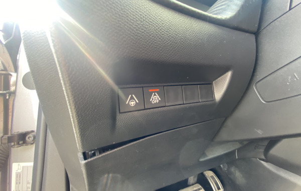 peugeot-2008-1-5-bluehdi-130ch-s-s-gt-eat8-125g - 144234686