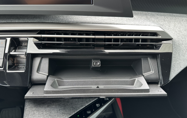 peugeot-3008-1-2-hybrid-145ch-allure-e-dcs6 - 144584686
