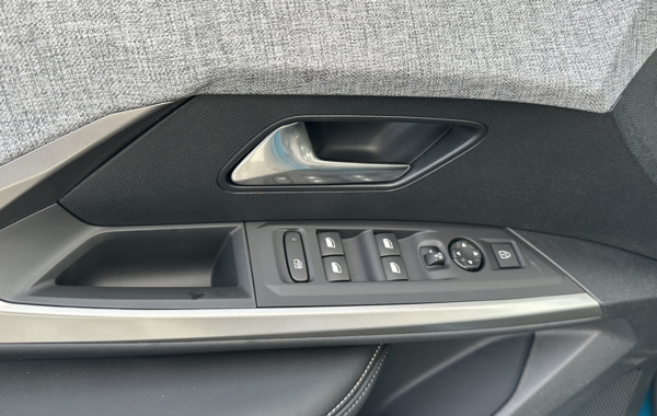 peugeot-3008-1-2-hybrid-145ch-allure-e-dcs6 - 144604686