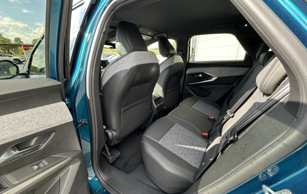 peugeot-3008-1-2-hybrid-145ch-allure-e-dcs6 - 144604686