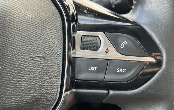 peugeot-3008-1-5-bluehdi-130ch-s-s-active-pack - 145044686