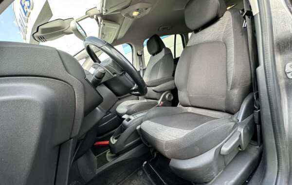 citroen-grand-c4-picasso-puretech-130ch-feel-s-s-eat6 - 145984686