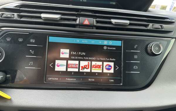 citroen-grand-c4-picasso-puretech-130ch-feel-s-s-eat6 - 145984686