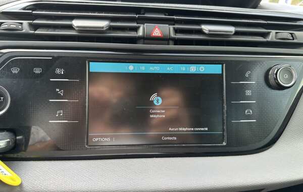 citroen-grand-c4-picasso-puretech-130ch-feel-s-s-eat6 - 145984686